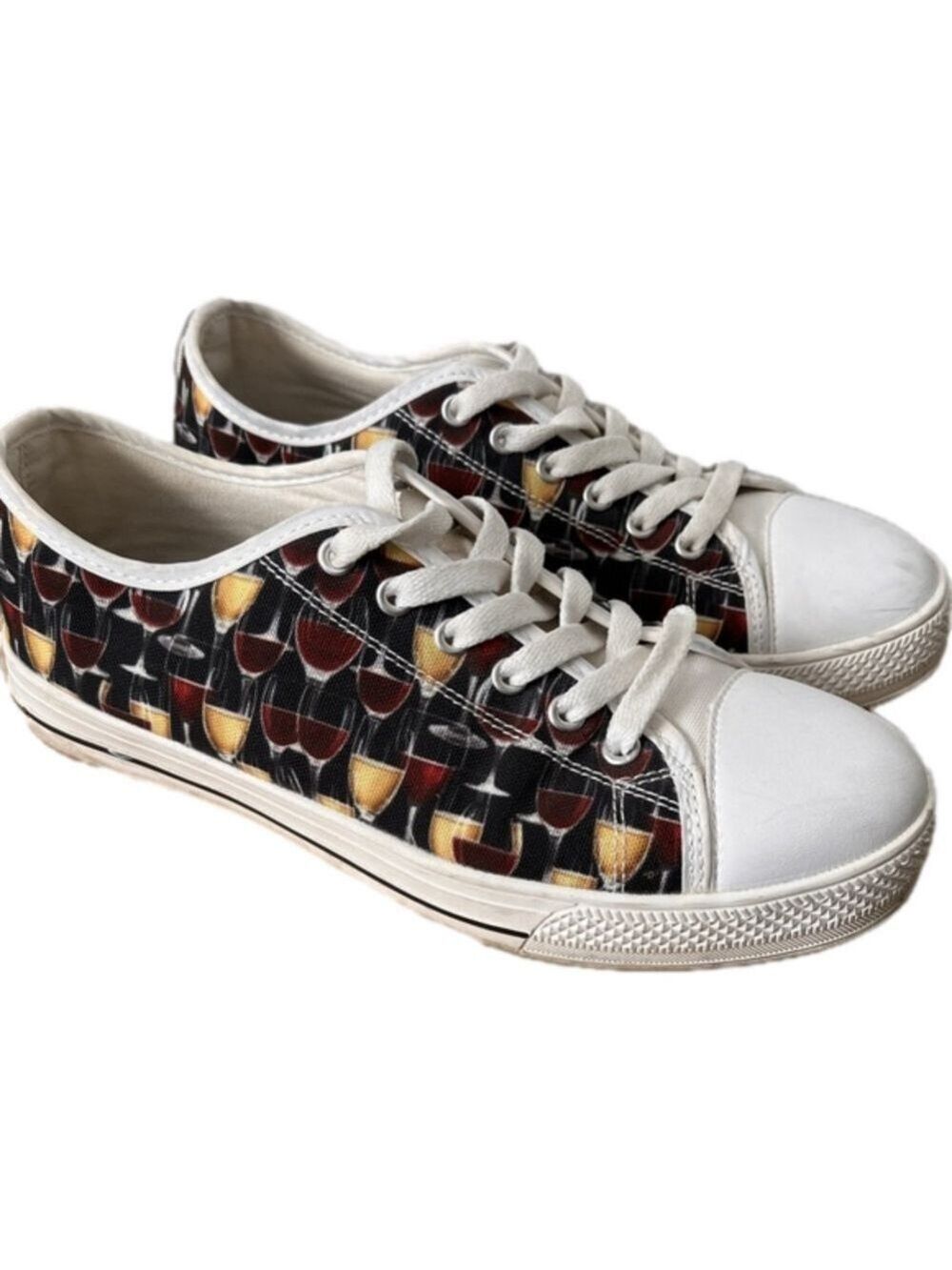 Wine glass print sneakers size 7 women’s (fits up to 8) 5 men’s (fits up to 6)